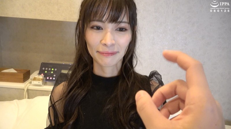 【2024年06月13日発売】【巨乳美女をくすぐり感度チェックしてみたら想像以上にエロかった】真木今日子 1